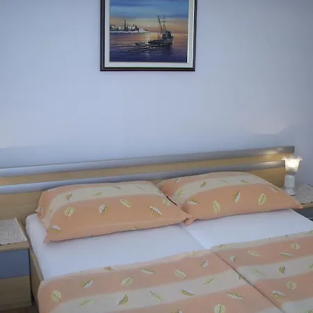 In Porec/istrien 10217 *